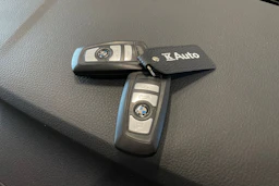ruskea (beige) BMW 520 2015 kuva 24.