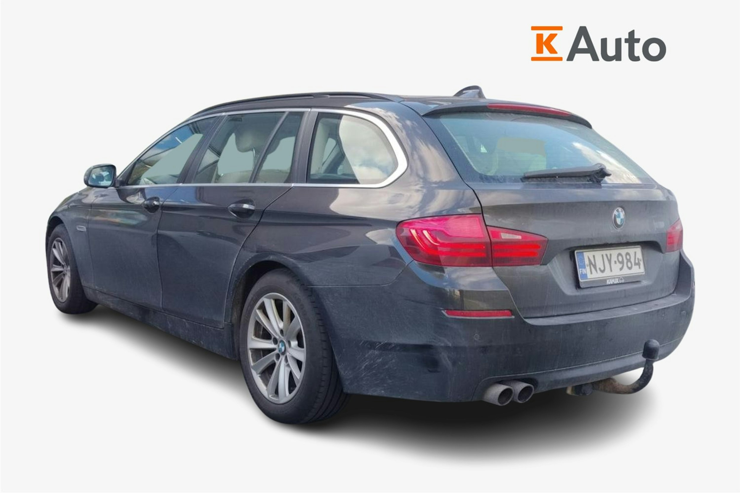 Ruskea (beige) BMW 520 2015 kuva 2.