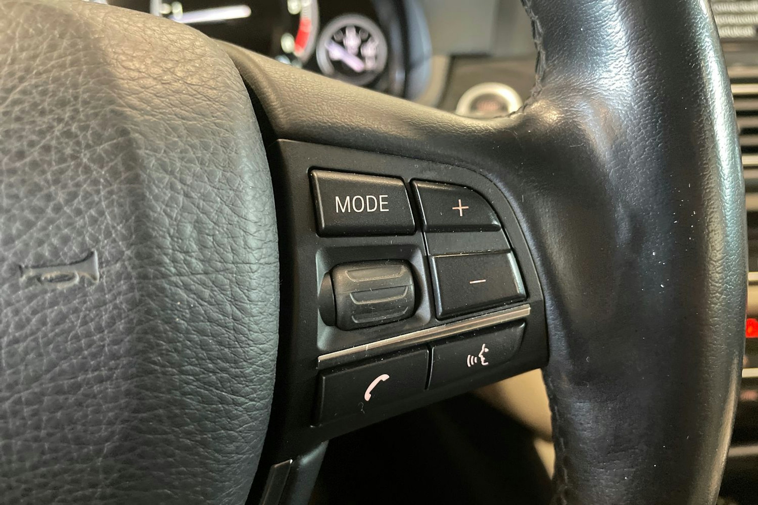 Ruskea (beige) BMW 520 2015 kuva 17.