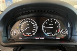 Ruskea (beige) BMW 520 2015 kuva 19.