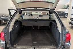 Ruskea (beige) BMW 520 2015 kuva 30.