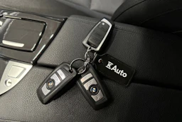 musta BMW 520 2015 kuva 17.