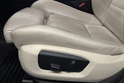 sininen BMW 520 2015 kuva 17.