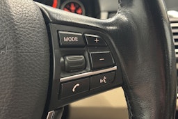 sininen BMW 520 2015 kuva 28.