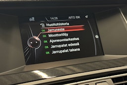 sininen BMW 520 2015 kuva 30.