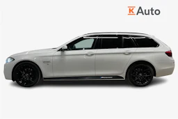 valkoinen BMW 520 2017 kuva 5.
