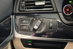 musta BMW 520 2016 kuva 18.