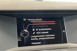 musta BMW 520 2016 kuva 21.