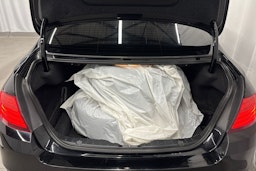 musta BMW 520 2016 kuva 16.