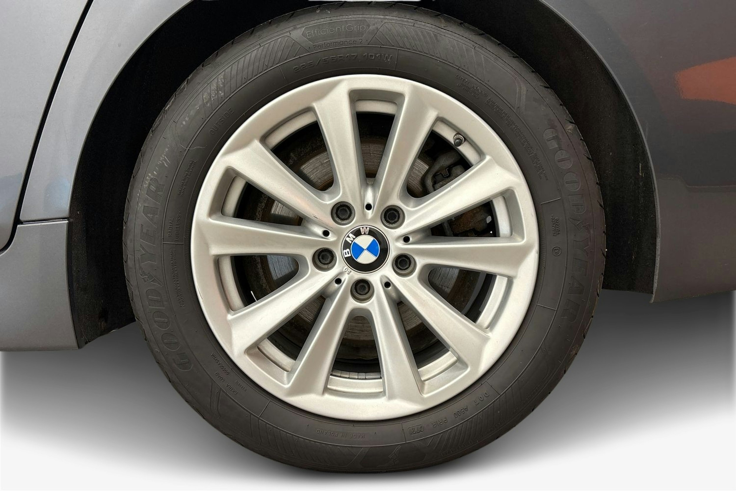 met. harmaa BMW 520 2016 kuva 9.