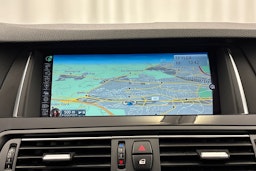 met. harmaa BMW 520 2016 kuva 19.