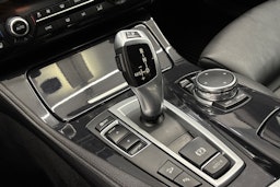 met. harmaa BMW 520 2016 kuva 20.