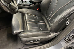 sininen BMW 520 2018 kuva 13.