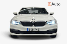 valkoinen BMW 520 2017 kuva 5.