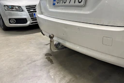 valkoinen BMW 520 2017 kuva 4.
