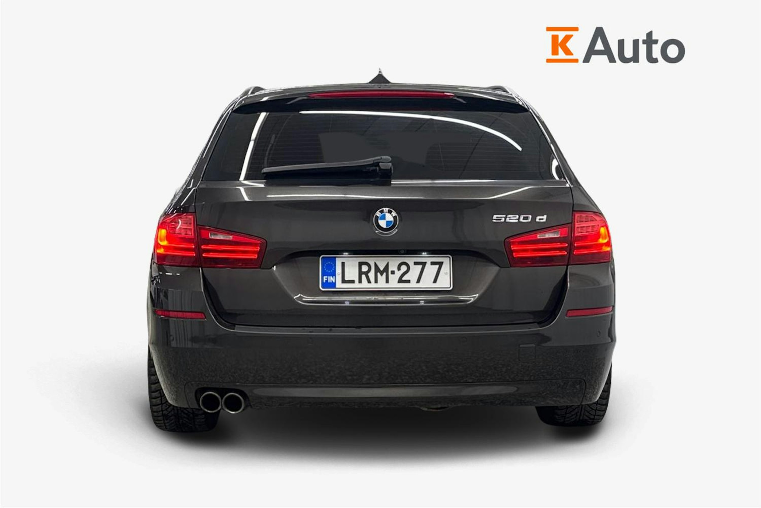 ruskea (beige) BMW 520 2017 kuva 3.