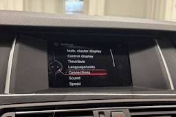 ruskea (beige) BMW 520 2017 kuva 26.