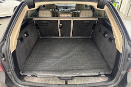 ruskea (beige) BMW 520 2017 kuva 29.