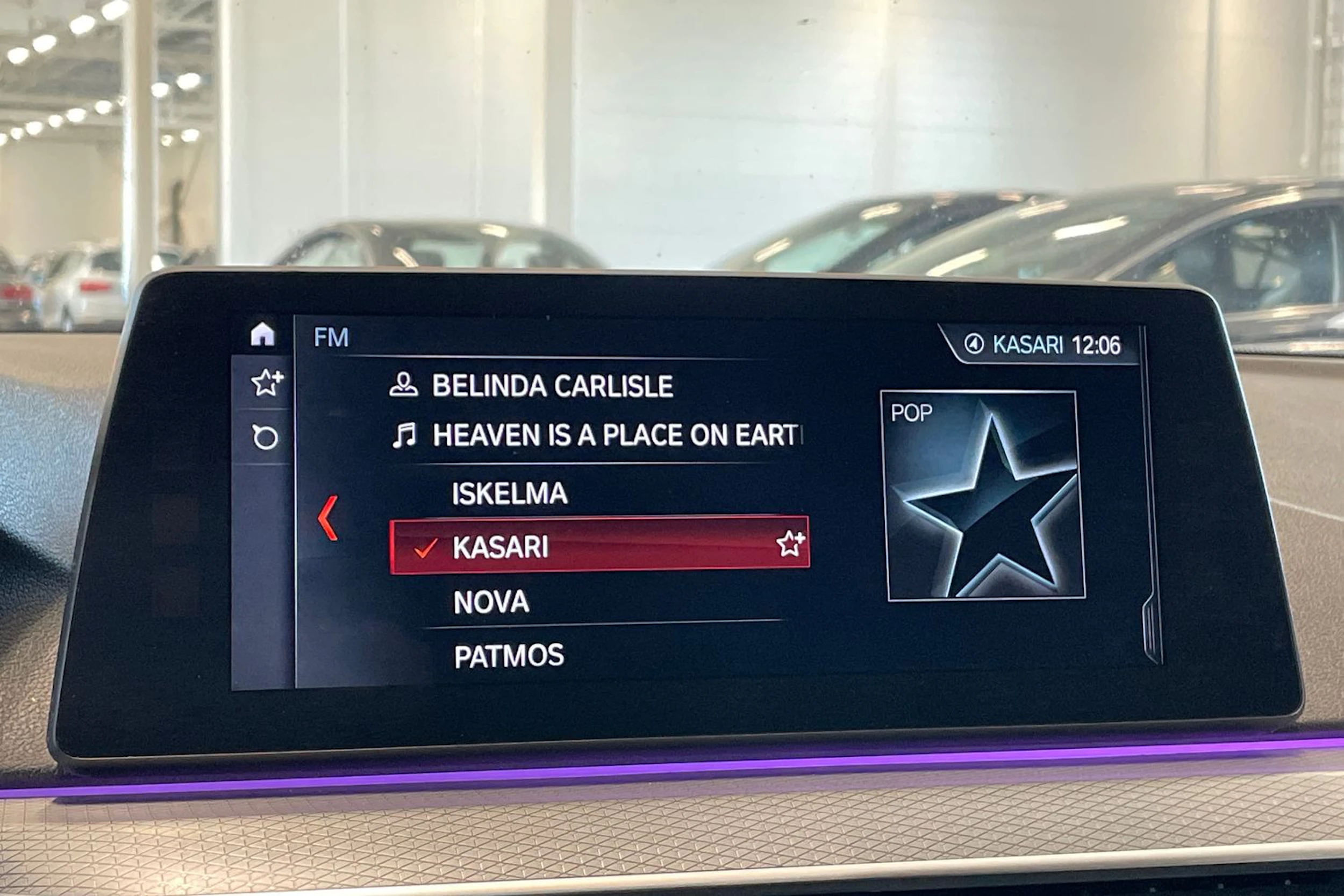 valkoinen BMW 520 2018 kuva 22.