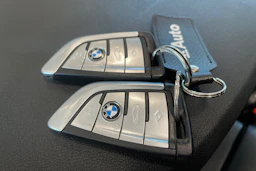 valkoinen BMW 520 2018 kuva 35.