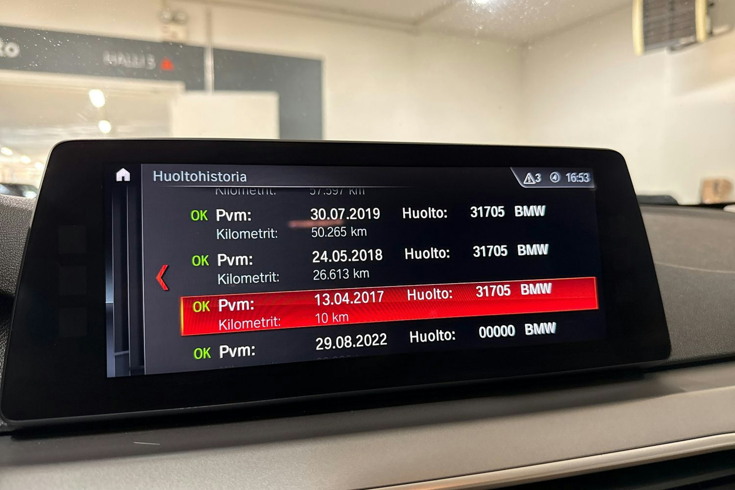 harmaa BMW 520 2017 kuva 23.