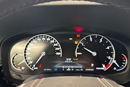 musta BMW 520 2017 kuva 18.