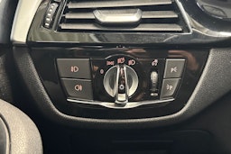 musta BMW 520 2017 kuva 22.
