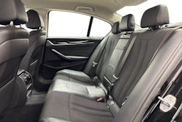 musta BMW 520 2017 kuva 10.