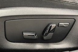 musta BMW 520 2017 kuva 15.