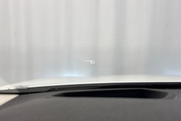 valkoinen BMW 520 2017 kuva 24.