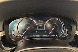 valkoinen BMW 520 2017 kuva 27.