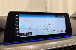 valkoinen BMW 520 2018 kuva 20.