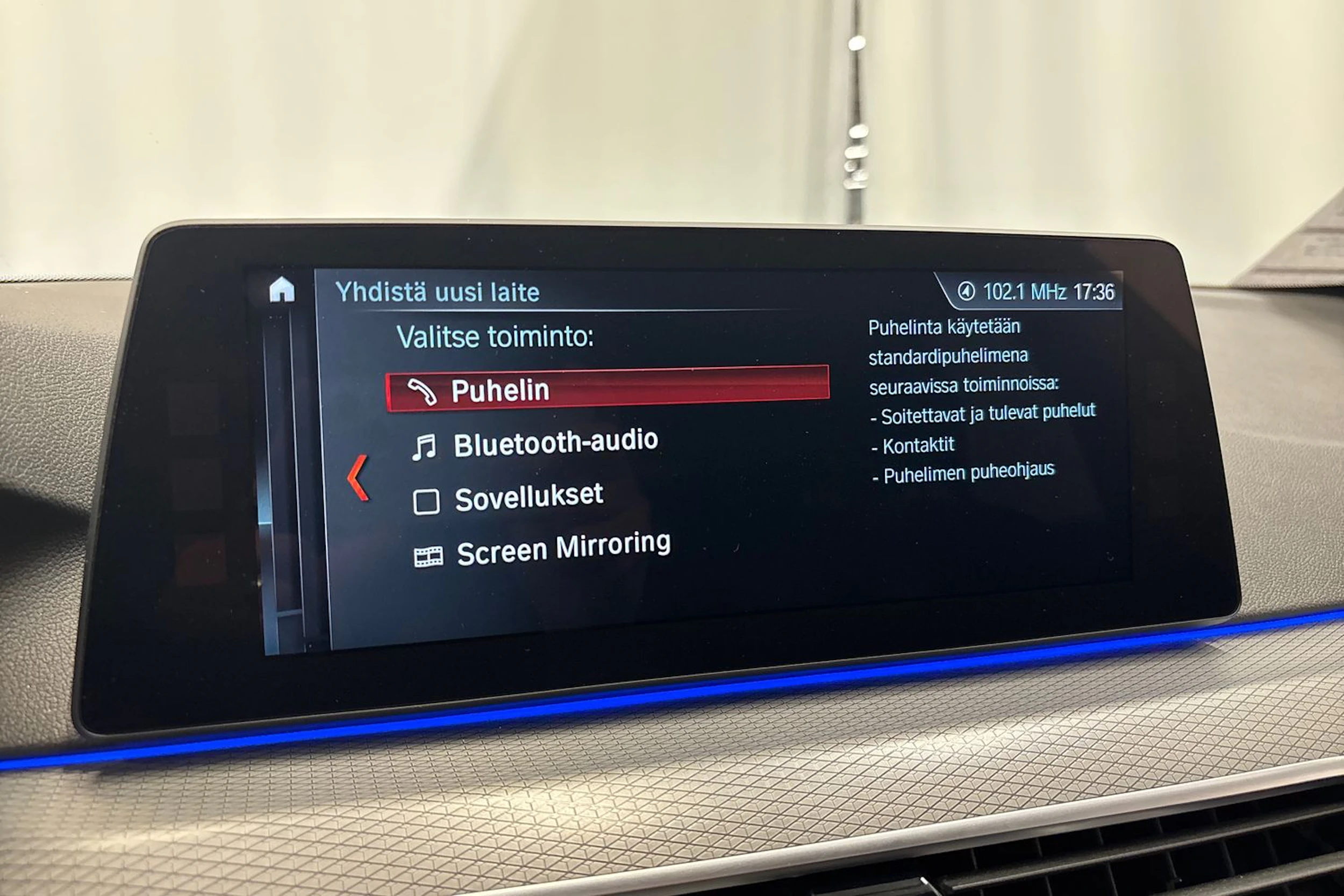 valkoinen BMW 520 2018 kuva 21.
