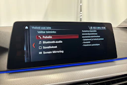 valkoinen BMW 520 2018 kuva 21.