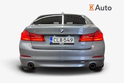 harmaa BMW 520 2018 kuva 3.