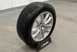 harmaa BMW 520 2018 kuva 11.