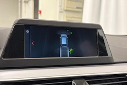 Harmaa BMW 520 2018 kuva 24.