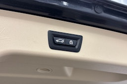 harmaa BMW 520 2018 kuva 16.