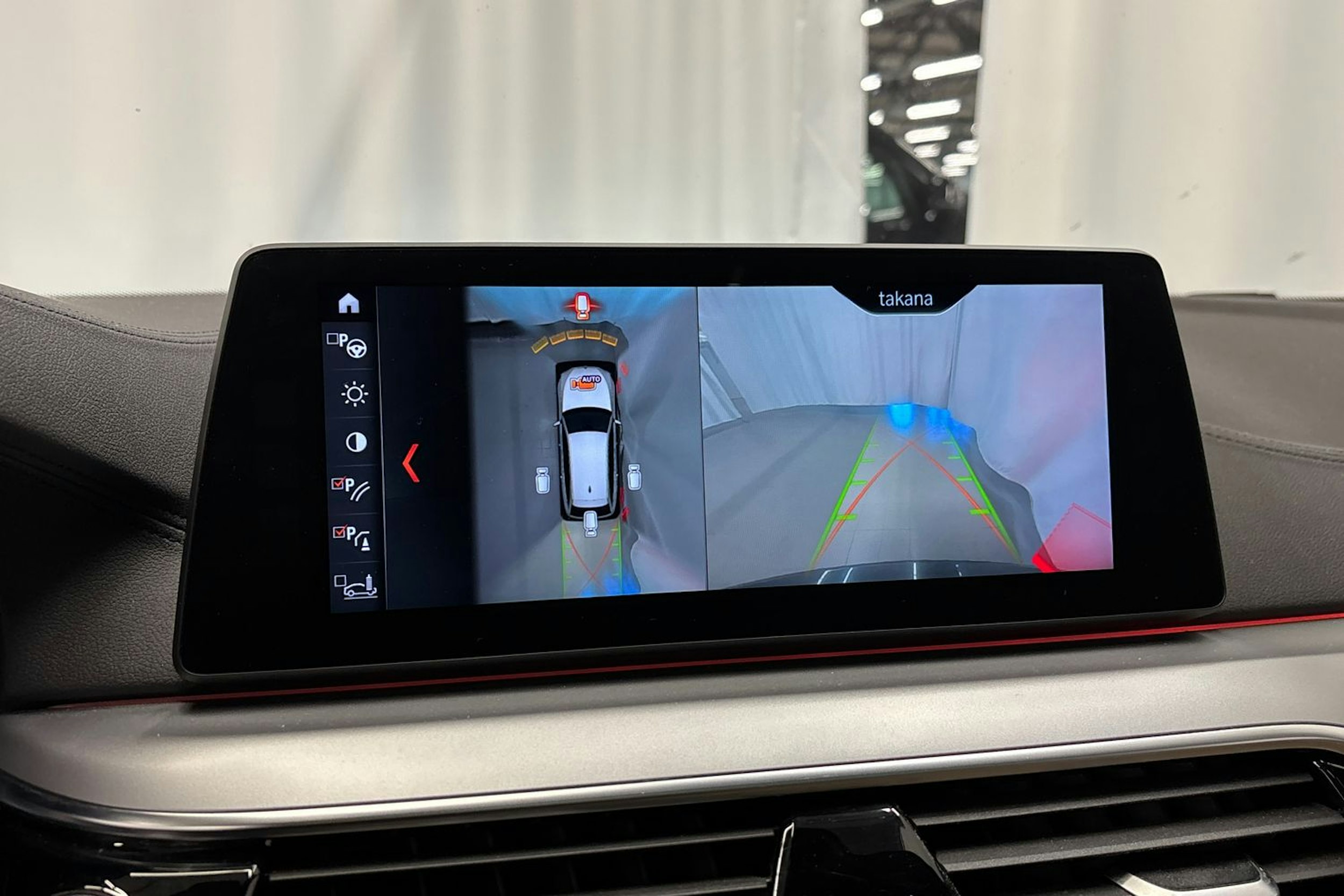 harmaa BMW 520 2018 kuva 25.