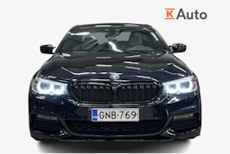 musta BMW 520 2018 kuva 4.