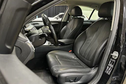 musta BMW 520 2018 kuva 11.