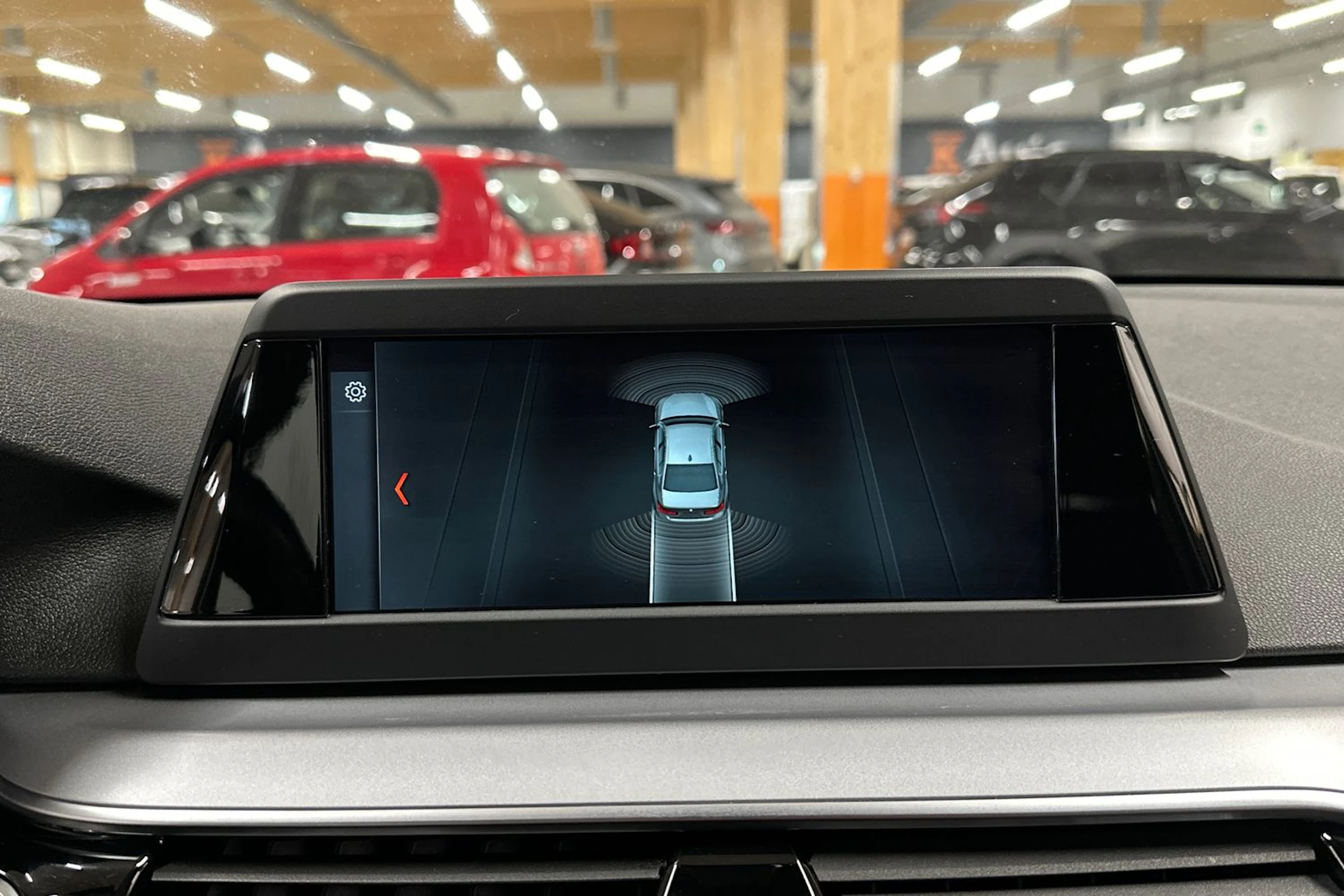 musta BMW 520 2018 kuva 12.