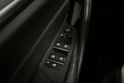 musta BMW 520 2018 kuva 21.