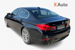 musta BMW 520 2018 kuva 2.