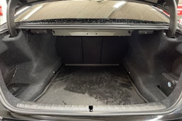 Musta BMW 520 2018 kuva 16.