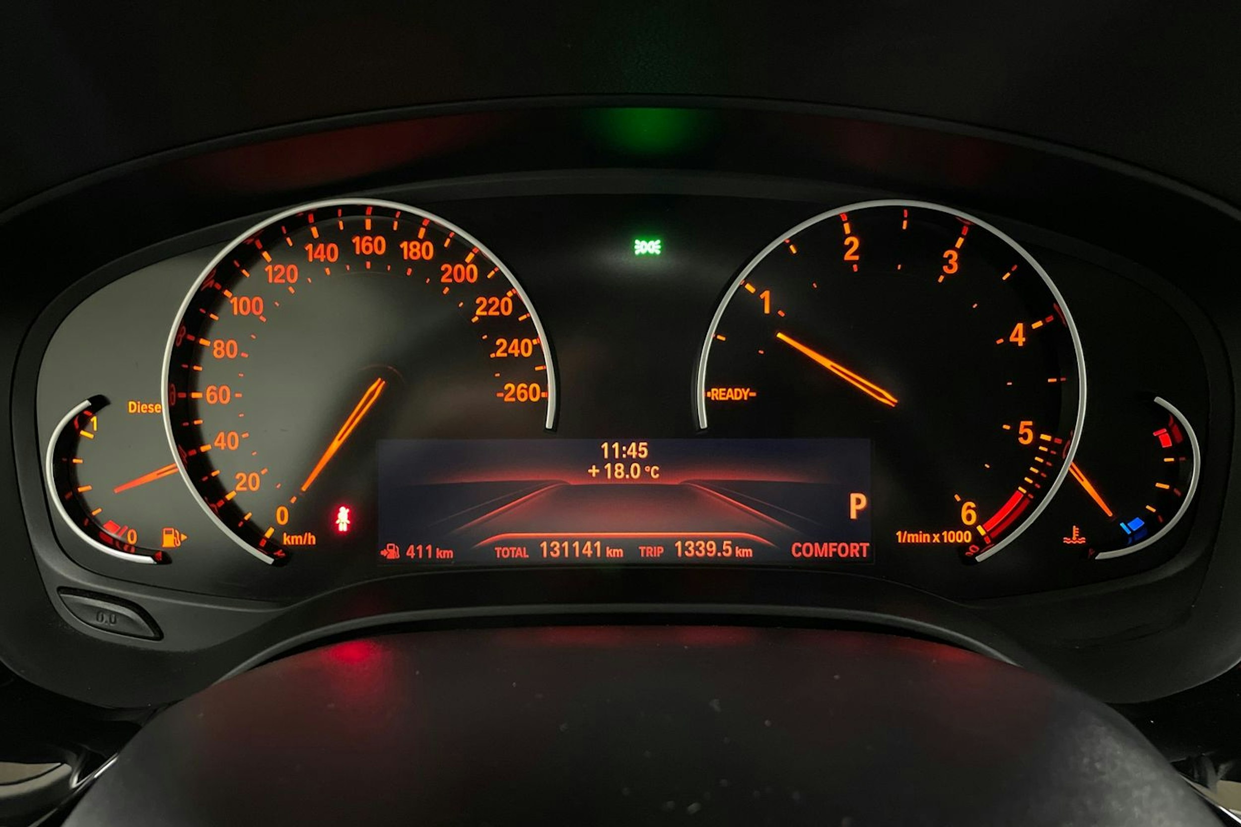 Musta BMW 520 2018 kuva 17.