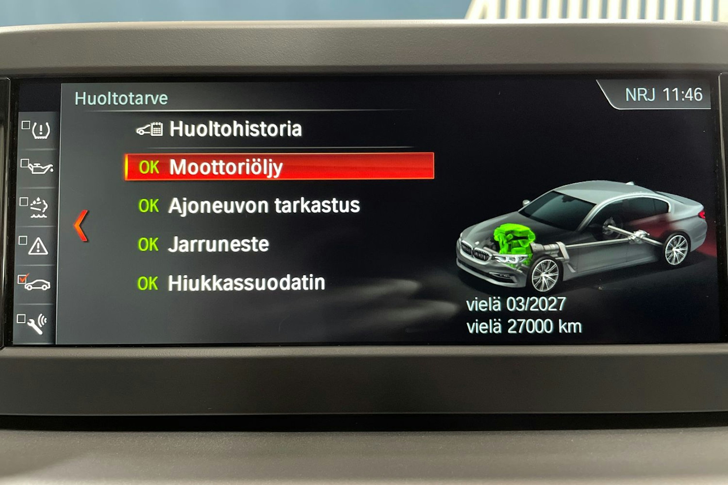 Musta BMW 520 2018 kuva 19.
