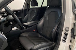 Valkoinen BMW 520 2018 kuva 19.