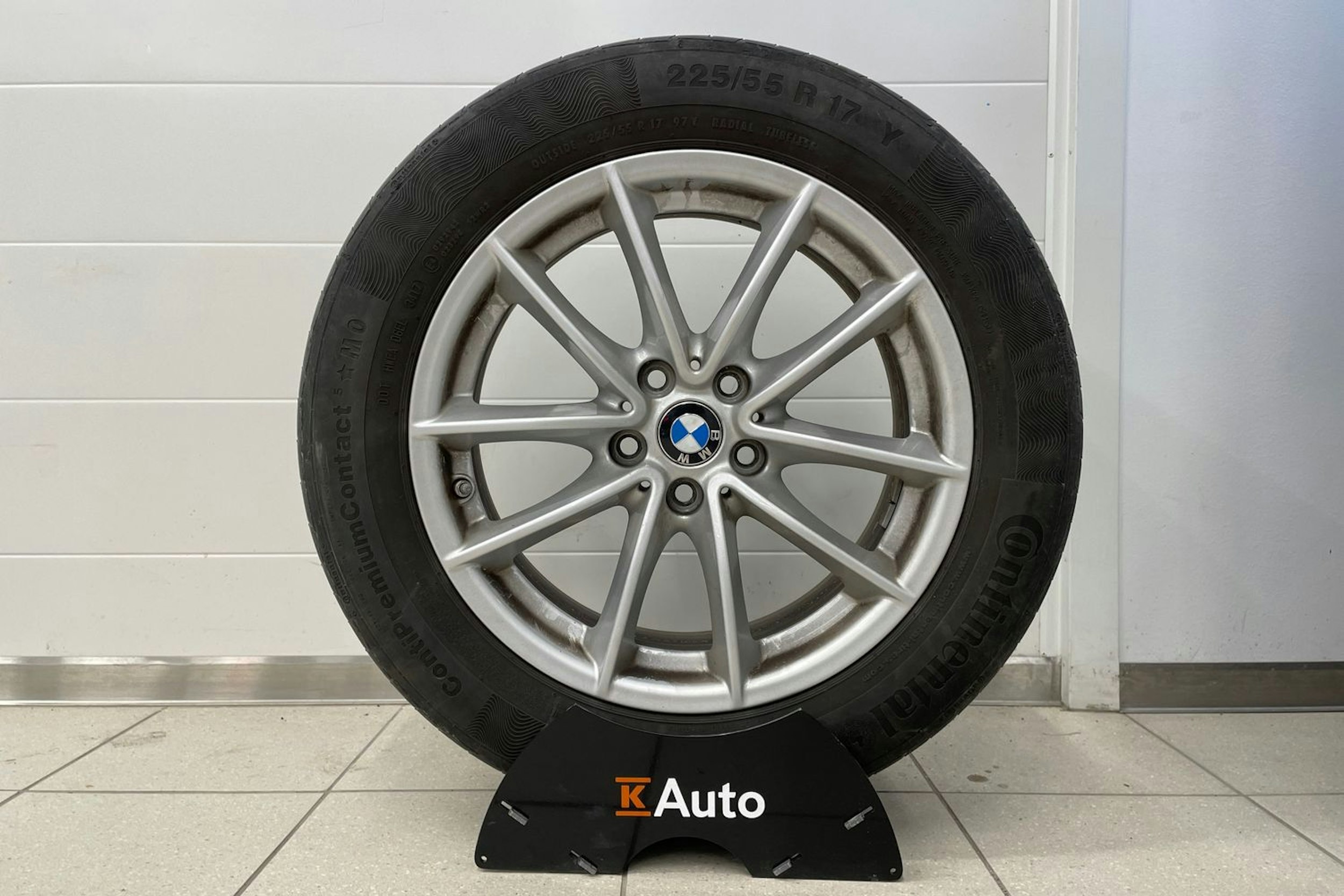 Musta BMW 520 2018 kuva 26.