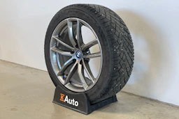 valkoinen BMW 520 2018 kuva 10.